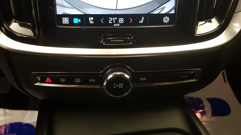 VOLVO V60 V60 B4 D Core aut