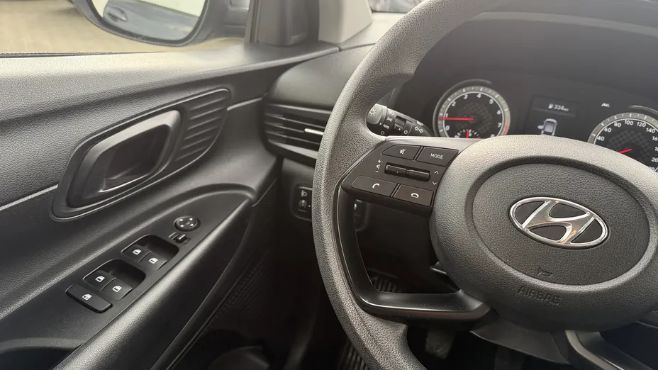 HYUNDAI i20 i20 1.2 Pure