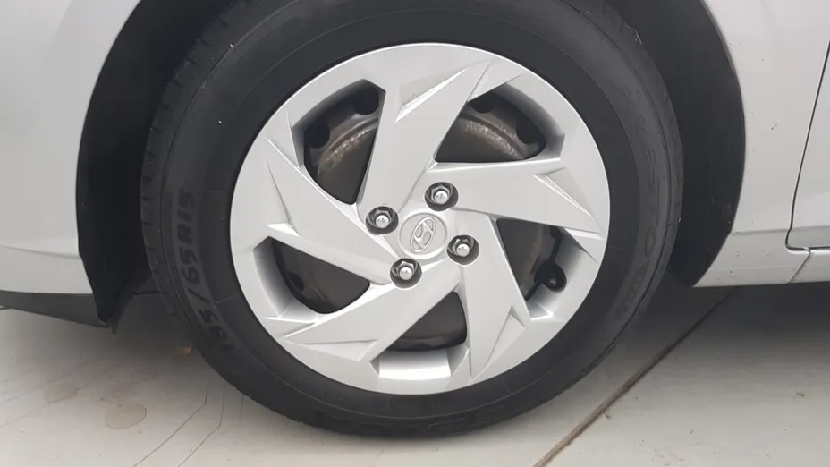 HYUNDAI i20 i20 1.2 Pure