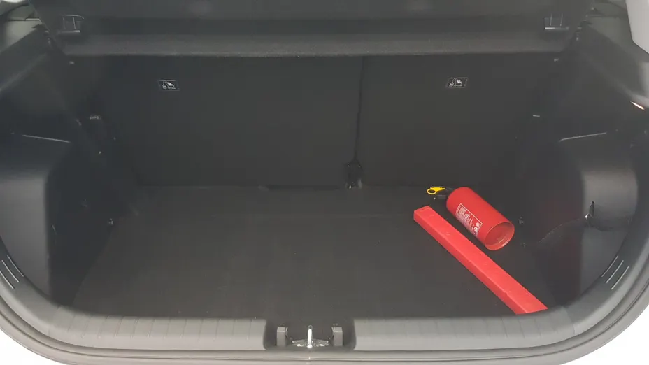 HYUNDAI i20 i20 1.2 Pure