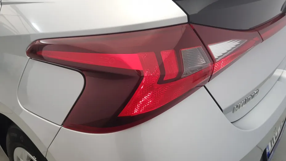 HYUNDAI i20 i20 1.2 Pure