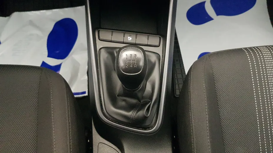 HYUNDAI i20 i20 1.2 Pure