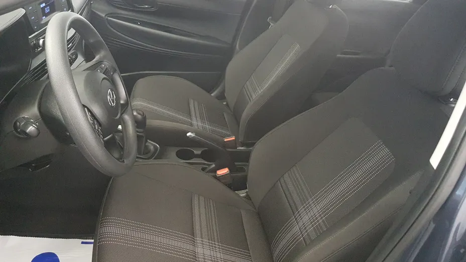 HYUNDAI i20 i20 1.2 Pure