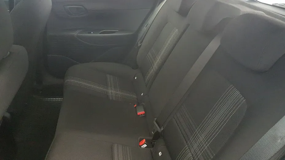 HYUNDAI i20 i20 1.2 Pure