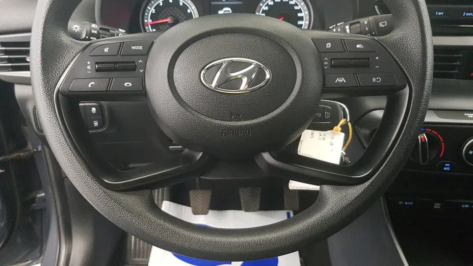 HYUNDAI i20 i20 1.2 Pure