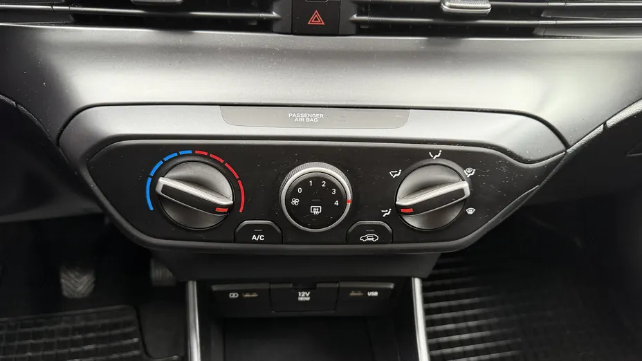 HYUNDAI i20 i20 1.2 Pure