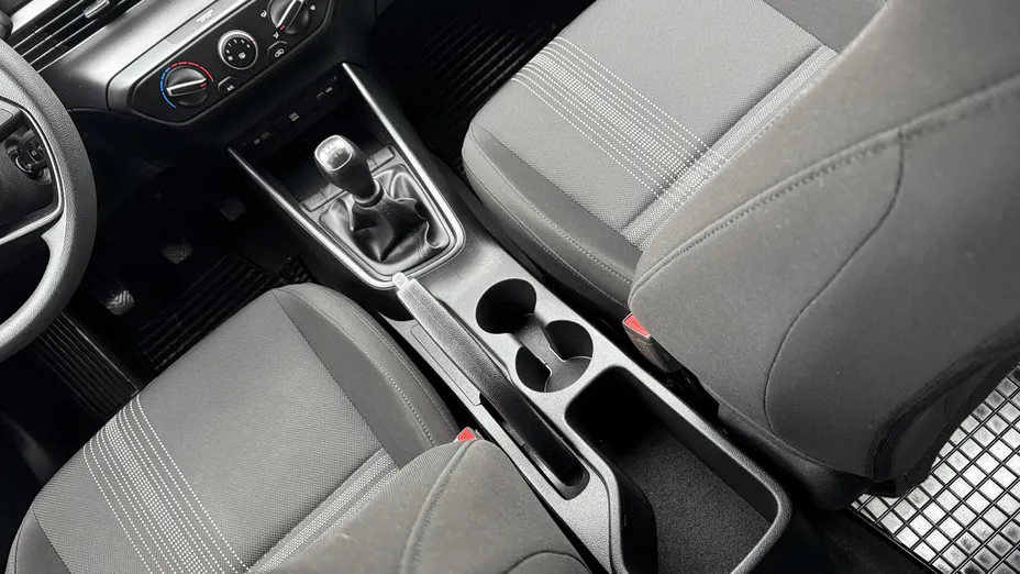 HYUNDAI i20 i20 1.2 Pure