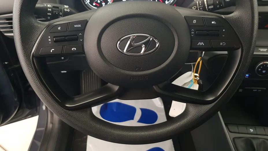 HYUNDAI i20 i20 1.2 Pure