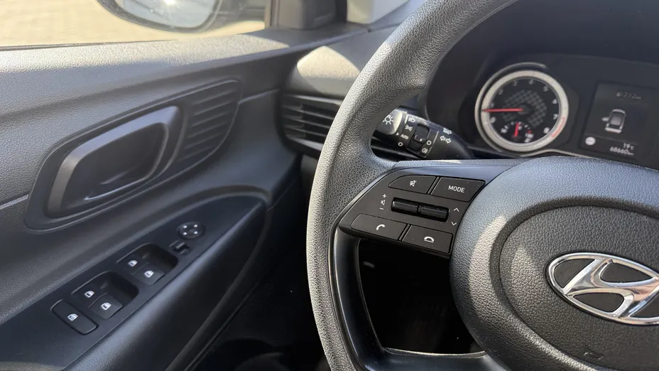 HYUNDAI i20 i20 1.2 Pure