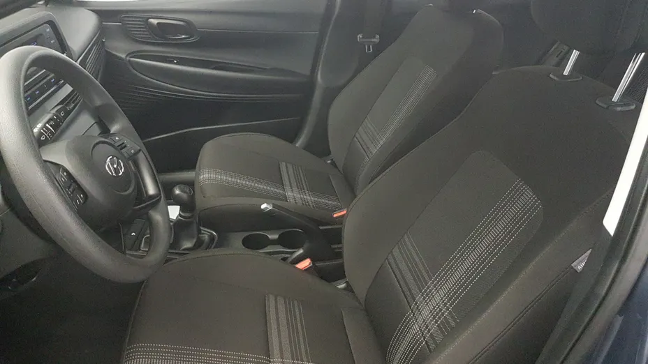 HYUNDAI i20 i20 1.2 Pure