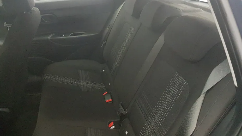 HYUNDAI i20 i20 1.2 Pure