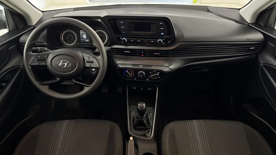 HYUNDAI i20 i20 1.2 Pure