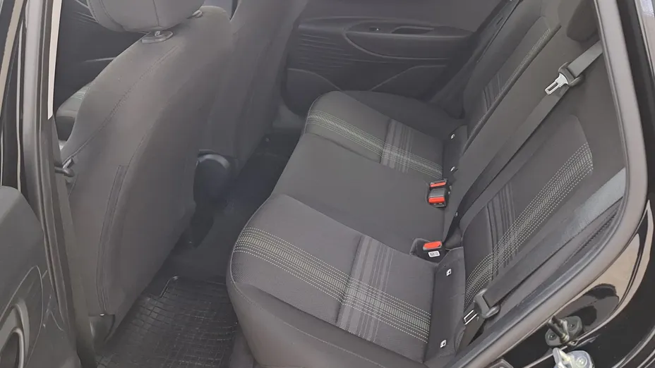 HYUNDAI i20 i20 1.2 Pure