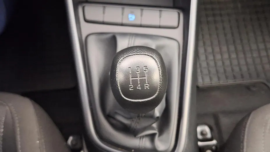 HYUNDAI i20 i20 1.2 Pure