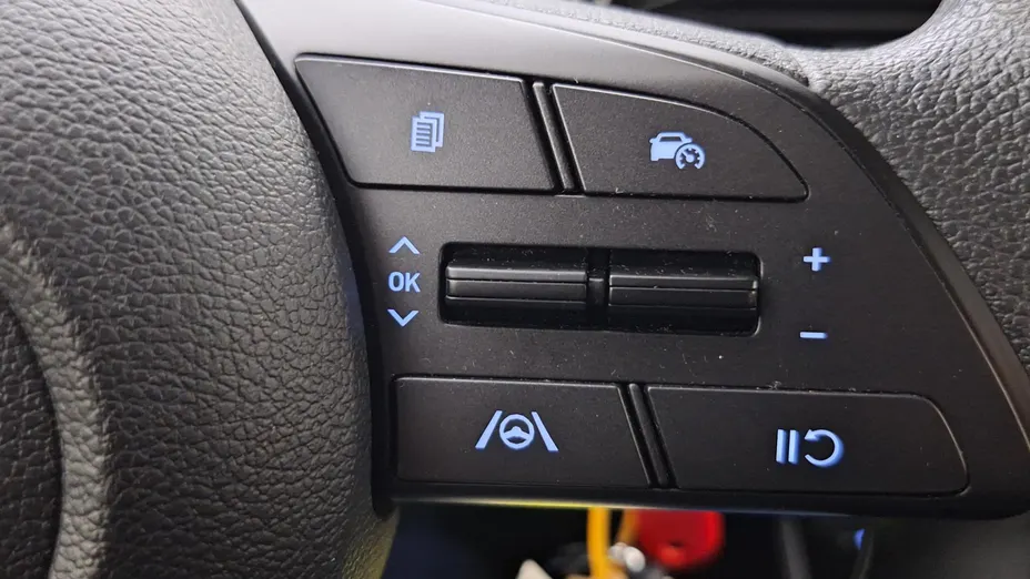 HYUNDAI i20 i20 1.2 Pure