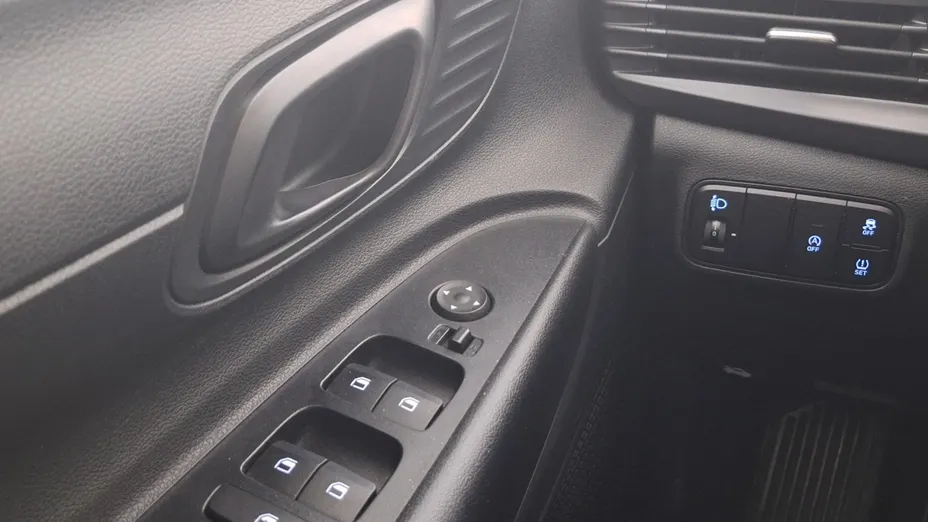 HYUNDAI i20 i20 1.2 Pure