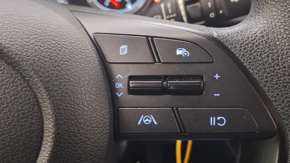 HYUNDAI i20 i20 1.2 Pure