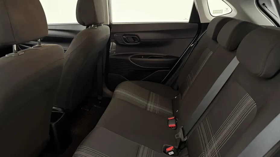 HYUNDAI i20 i20 1.2 Pure