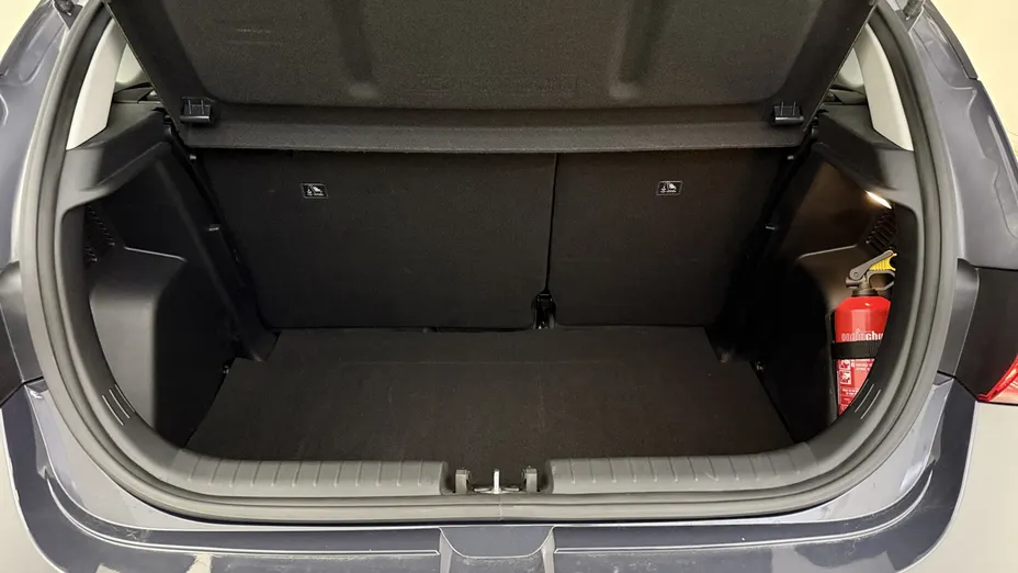 HYUNDAI i20 i20 1.2 Pure