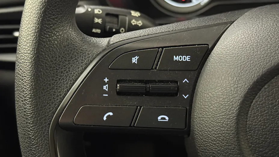 HYUNDAI i20 i20 1.2 Pure