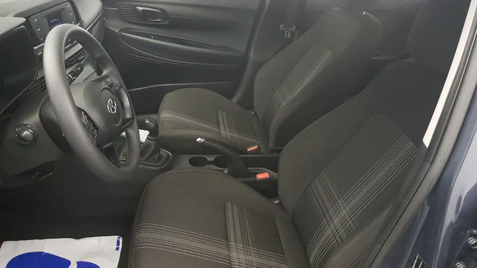 HYUNDAI i20 i20 1.2 Pure