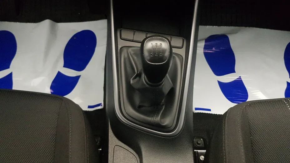 HYUNDAI i20 i20 1.2 Pure