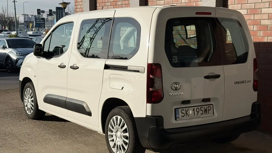 TOYOTA Proace City Verso Proace City Verso 1.5 D-4D Combi