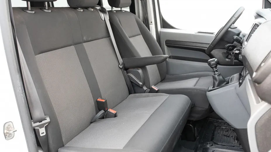 TOYOTA Proace Proace Kombi 2.0 D-4D Long 2,8t