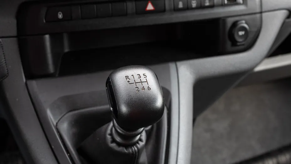 TOYOTA Proace Proace Kombi 2.0 D-4D Long 2,8t