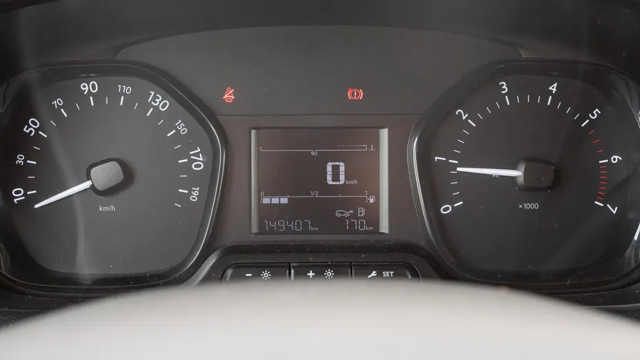 TOYOTA Proace Proace Kombi 2.0 D-4D Long 2,8t