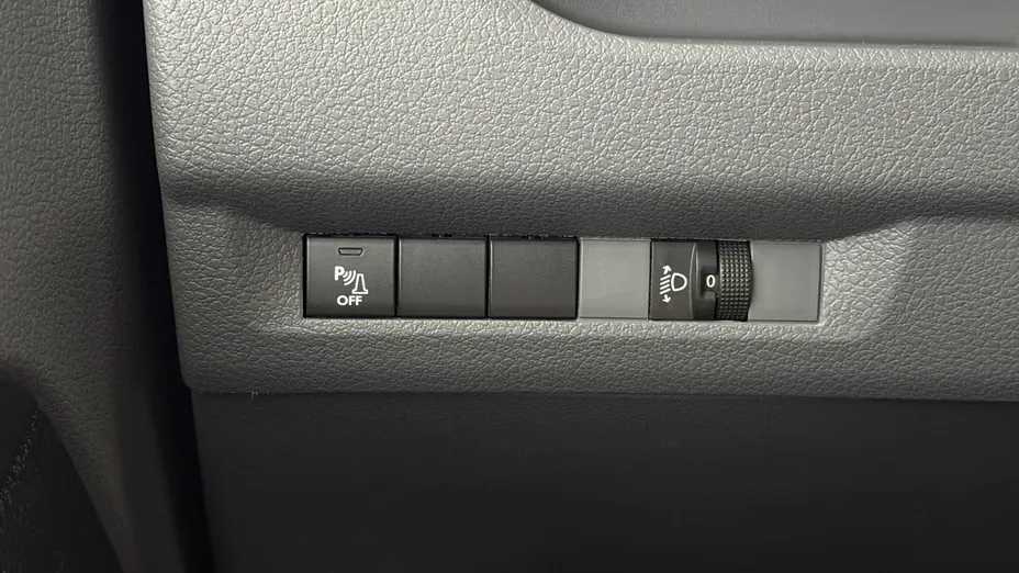 TOYOTA Proace Proace Kombi 2.0 D-4D Long 2,8t