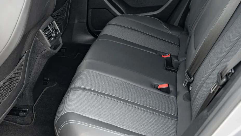 PEUGEOT 3008 3008 1.2 PureTech Allure Pack S&S EAT8