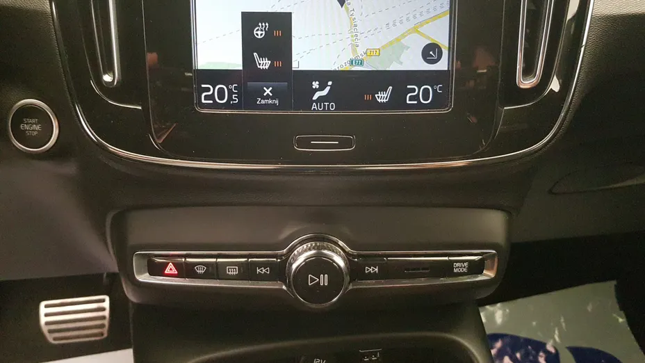 VOLVO XC40 XC40 T5 Plug-In Hybrid R-Design aut