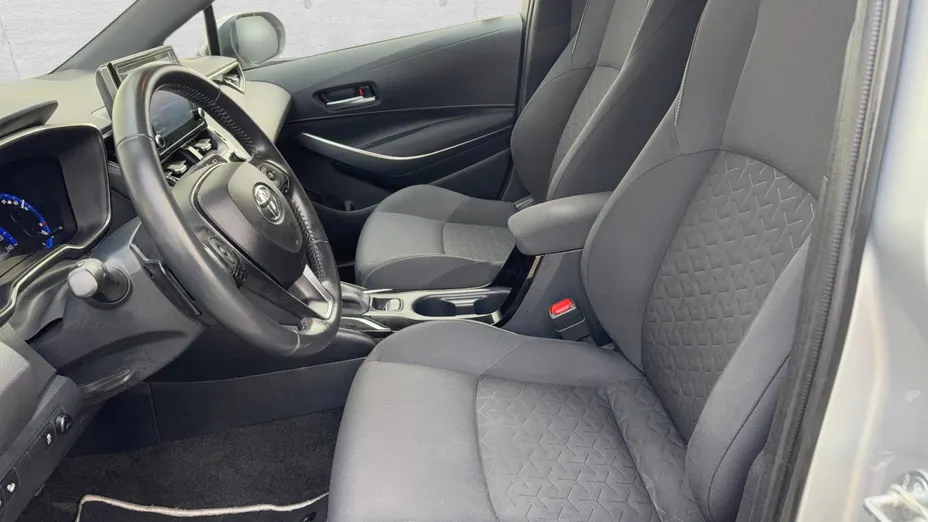 TOYOTA Corolla Corolla 2.0 Hybrid Comfort