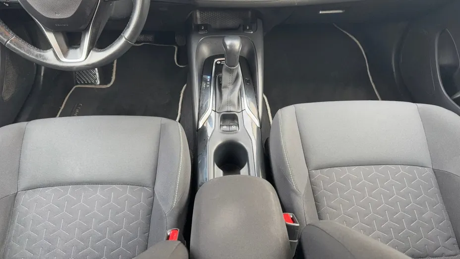 TOYOTA Corolla Corolla 2.0 Hybrid Comfort