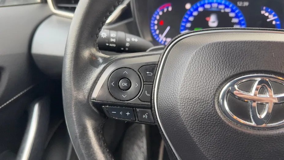 TOYOTA Corolla Corolla 2.0 Hybrid Comfort