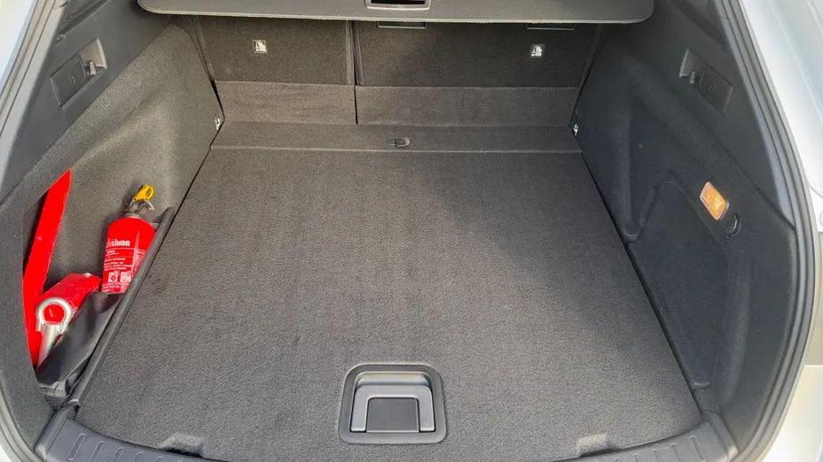 TOYOTA Corolla Corolla 2.0 Hybrid Comfort