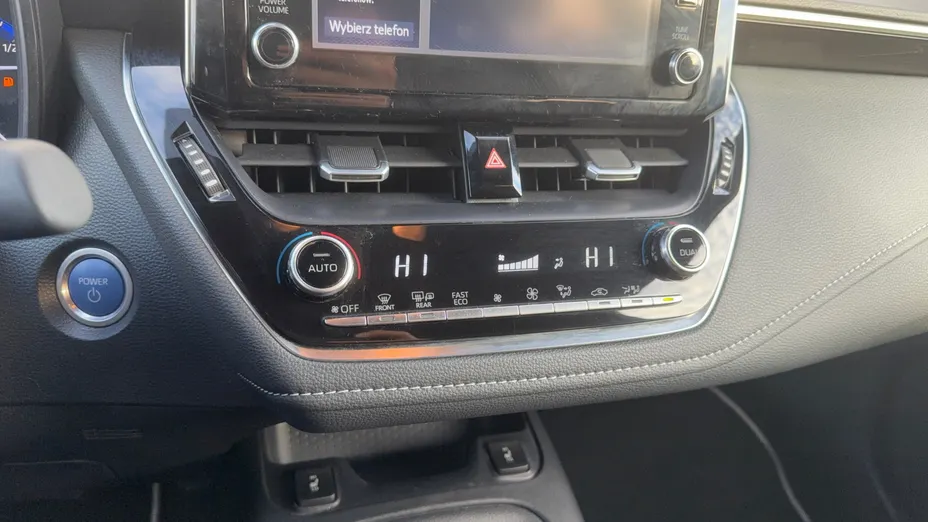 TOYOTA Corolla Corolla 2.0 Hybrid Comfort