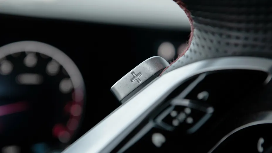 MERCEDES-BENZ A Klasa A 200 AMG Line 7G-DCT