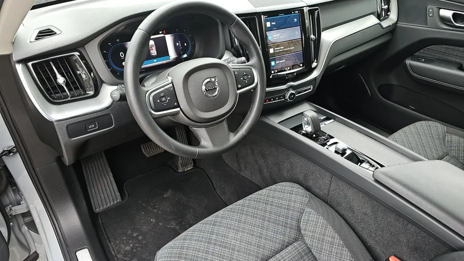 VOLVO XC60 XC60 B4 D Core aut
