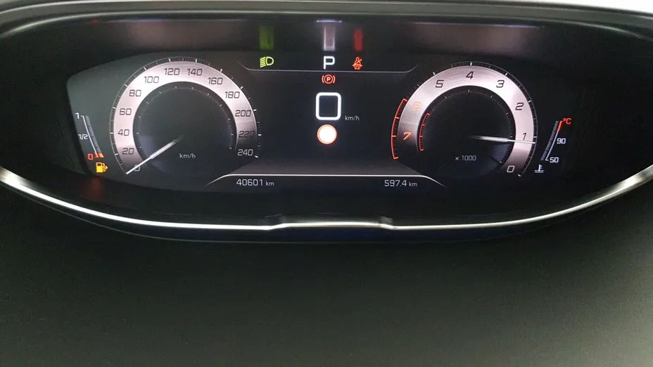 PEUGEOT 3008 3008 1.2 PureTech GT Pack S&S EAT8