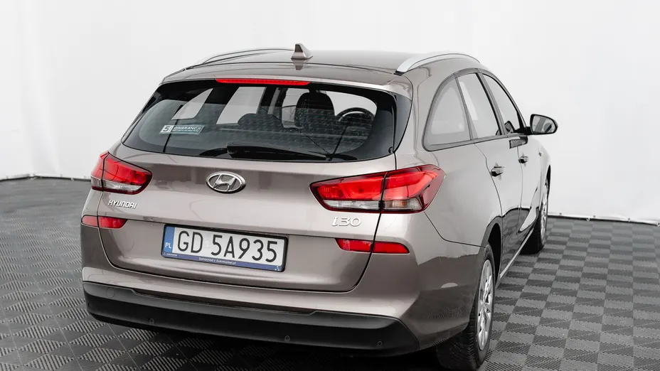 HYUNDAI i30 i30 1.0 T-GDI Classic + DCT