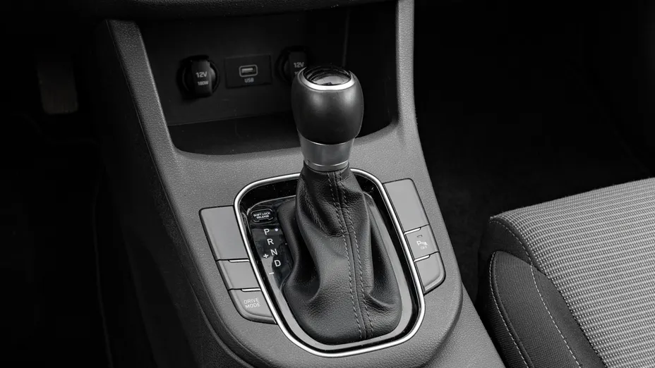 HYUNDAI i30 i30 1.0 T-GDI Classic + DCT