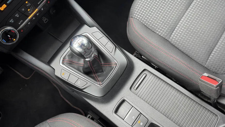 FORD Kuga Kuga 1.5 EcoBoost FWD ST-Line