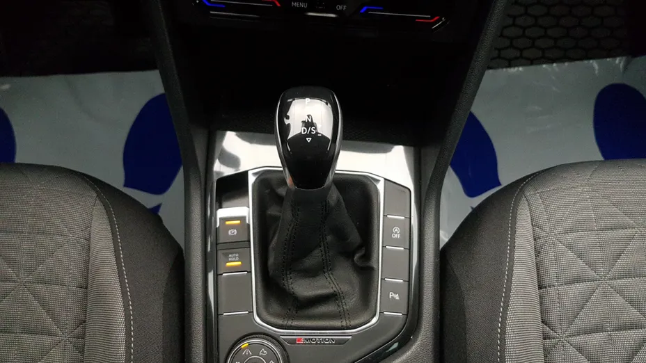 VOLKSWAGEN Tiguan Tiguan 2.0 TDI SCR 4Mot. Life DSG