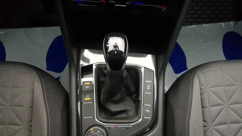 VOLKSWAGEN Tiguan Tiguan 2.0 TDI SCR 4Mot. Life DSG