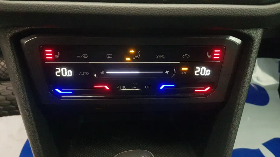 VOLKSWAGEN Tiguan Tiguan 2.0 TDI SCR 4Mot. Life DSG