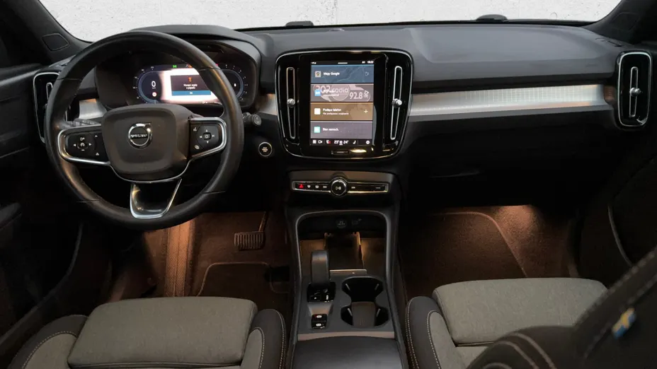 VOLVO XC40 XC40 B3 Core aut