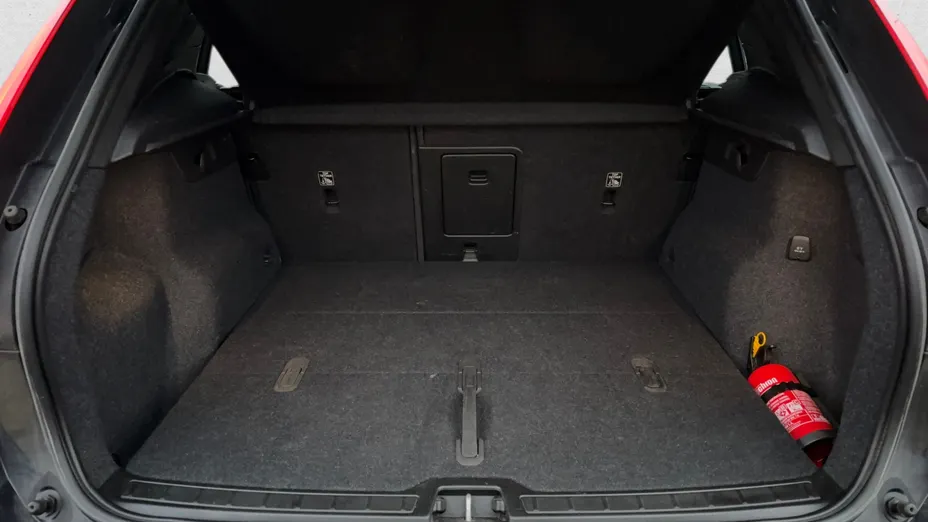 VOLVO XC40 XC40 B3 Core aut