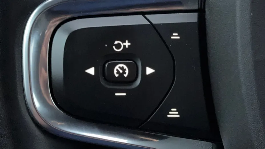 VOLVO XC40 XC40 B3 Core aut